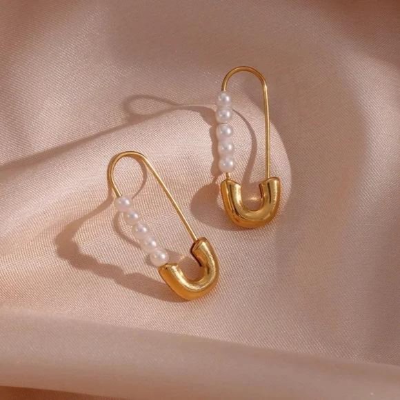 New 18K Gold Pearl Minimalist Earrings, NICE EARRINGS, CUTE EARRINGS - Picture 5 of 8